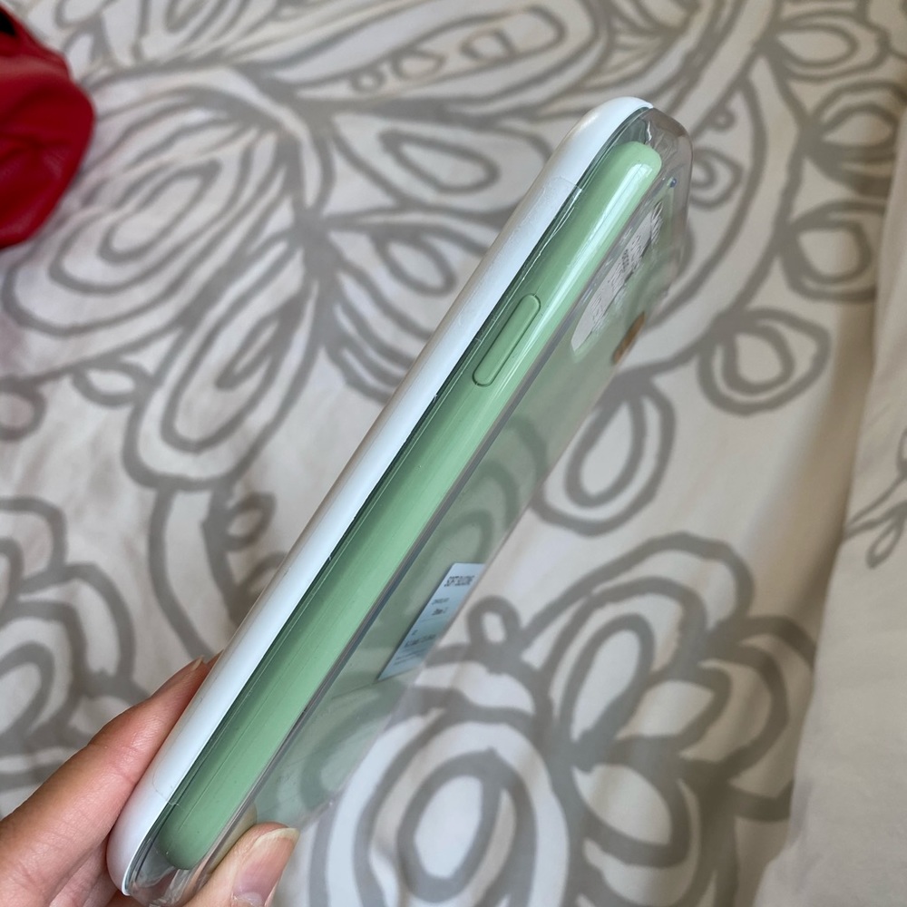 NEW: Anthropologie iPhone 11 case